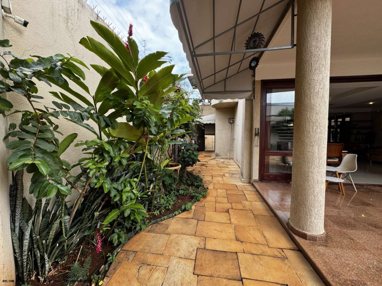 Sobrado, 5 quartos, 352 m² - Foto 24