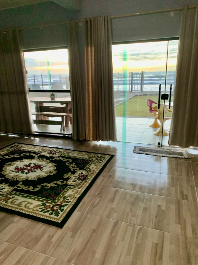 Casa, 5 quartos, 315 m² - Foto 2